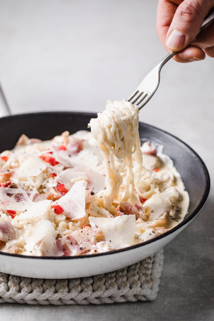 keto carbonara pasta in a frying pan